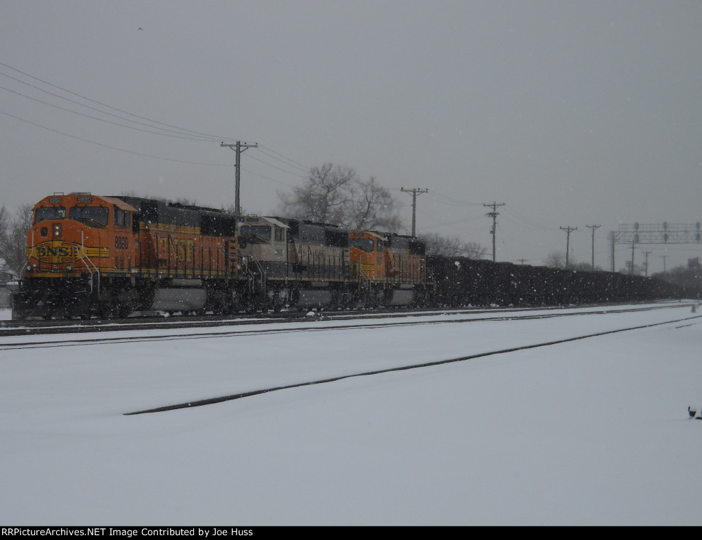 BNSF 8880 North